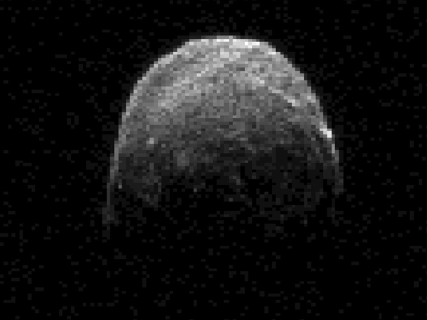 L'asteroide 2005 YU55