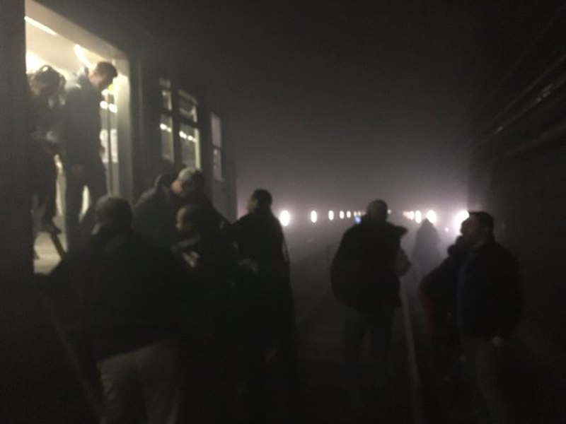 L'evacuazione dei treni della metropolitana di Bruxelles attraverso i tunnel