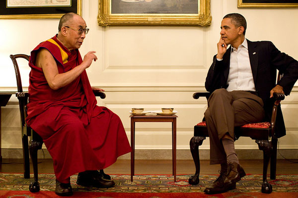 Il Dalai Lama a colloquio con il presidente Obama