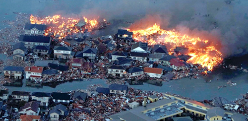 La devastazione dello tsunami che ha colpito il Giappone