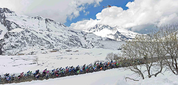 Neve al Giro d'Italia