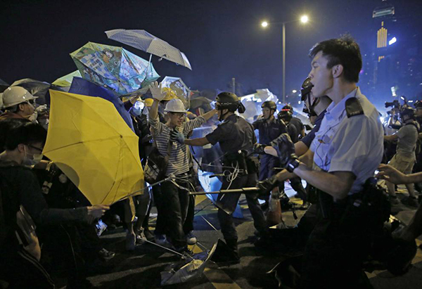 Le proteste a Hing Kong contro il regime di Pechino