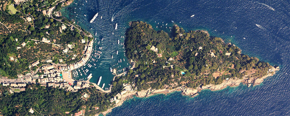 Portofino visto dallo spazio