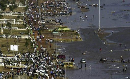 Gli effetti del maremoto sulla città di Madras (Tamil Nadu - India)