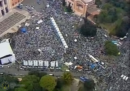 Lo screen capture della manifestazione del PdL a Roma