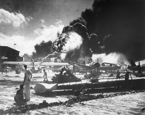 Effetti dell'attacco giapponese su Pearl Harbour