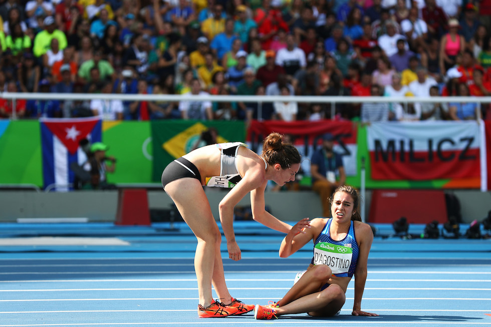 Nikki Hamblin e Abbey D'Agostino a Rio 2016