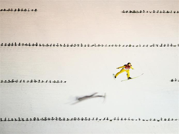 Noriaki Kasai nel salto con gli sci a Sochi 2014