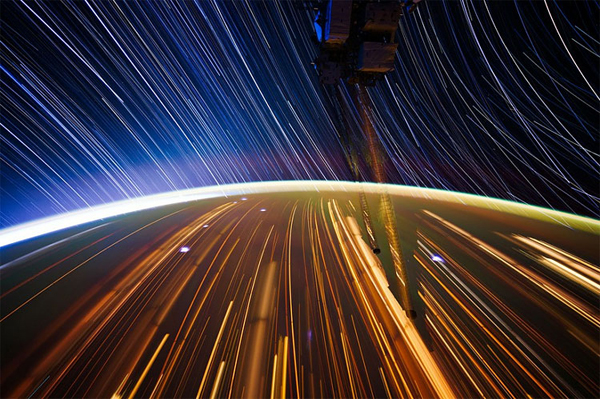 Star trails fotografate dalla ISS