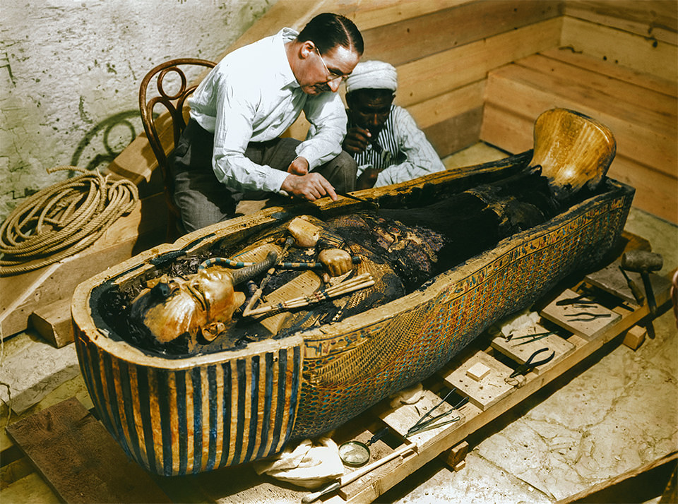 Tomba di Tutankhamon a colori